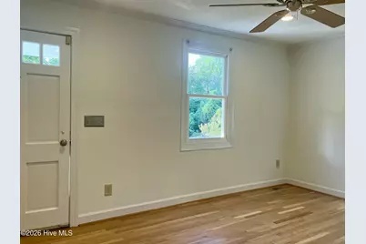 529 W Chapin Road, Aberdeen, NC 28315 - Photo 5