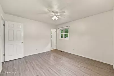 206 Sheffield Road, Jacksonville, NC 28546 - Photo 29