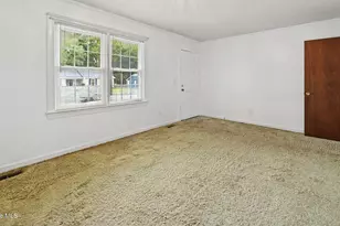 111 Belmont Dr, Greenville, NC 27858 - Photo 7