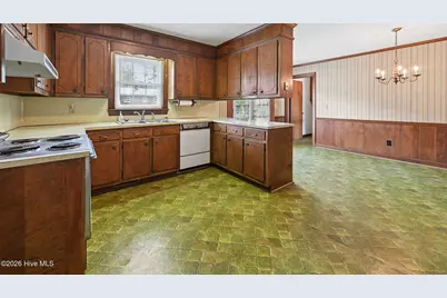 111 Belmont Drive, Greenville, NC 27858 - Photo 11