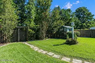 319 Merin Height Rd, Jacksonville, NC 28546 - Photo 5