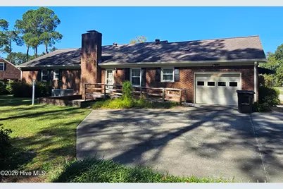 105 Lake Drive, Clinton, NC 28328 - Photo 3