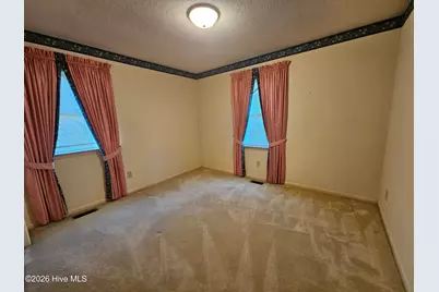 105 Lake Drive, Clinton, NC 28328 - Photo 7