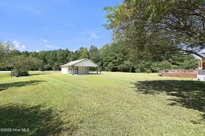 519 Edwards Road, Jacksonville, NC 28540 - Photo 9