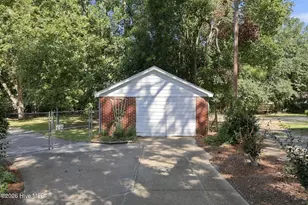 407 Cooper Dr, Clinton, NC 28328 - Photo 5