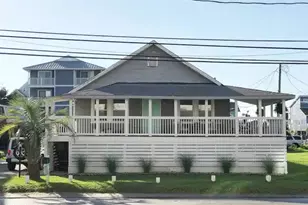 1302 Canal Dr, Carolina Beach, NC 28428 - Photo 1