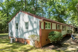 303 Hickory Dr, Chapel Hill, NC 27517 - Photo 23