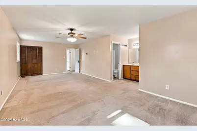 205 Shamrock Drive, Jacksonville, NC 28540 - Photo 27