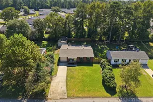 205 Shamrock Dr, Jacksonville, NC 28540 - Photo 41
