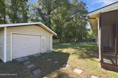 205 Shamrock Drive, Jacksonville, NC 28540 - Photo 35