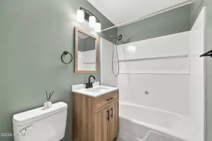205 Shamrock Dr, Jacksonville, NC 28540 - Photo 21