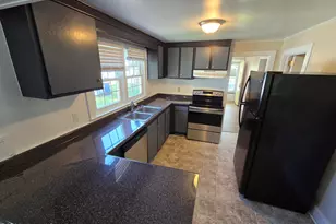 509 S Shore Dr, Jacksonville, NC 28540 - Photo 5