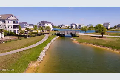 313 Cannonsgate Drive, Newport, NC 28570 - Photo 11