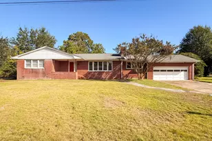 200 Fenton Pl, Jacksonville, NC 28540 - Photo 1