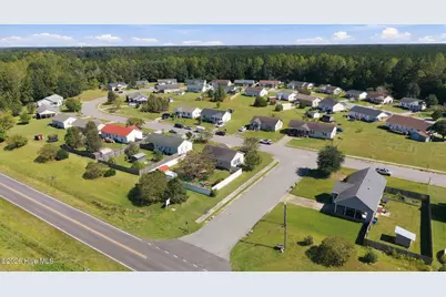 390 Olive Branch Boulevard, Grifton, NC 28530 - Photo 9