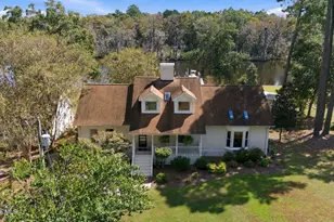1613 Brices Creek Rd, New Bern, NC 28562 - Photo 1