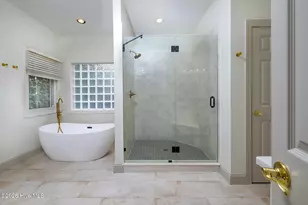 305 Taberna Cir, New Bern, NC 28562 - Photo 5