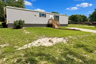 111 Woodpecker Rd, Holly Ridge, NC 28445 - Photo 21