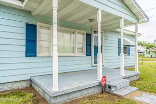 407 Ward St, Laurinburg, NC 28352 - Photo 5