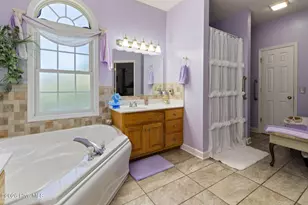 549 Sassafras Rd, Bladenboro, NC 28320 - Photo 23