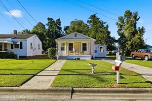 614 W 10th St, Washington, NC 27889 - Photo 1