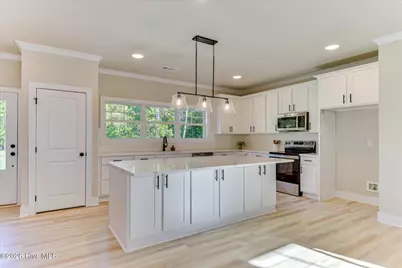 1021 S Pointe Court, Tignall, GA 30668 - Photo 11