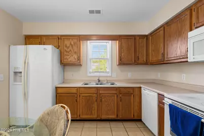 3024 Bay Village Street NW, Shallotte, NC 28470 - Photo 9