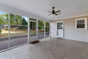 512 Forest Hill Dr, Goldsboro, NC 27534 - Photo 7