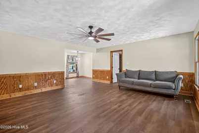 548 Carolina 306, Grantsboro, NC 28529 - Photo 3