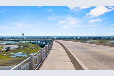 407 Loggerhead Boulevard, Surf City, NC 28445 - Photo 17