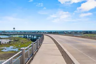 407 Loggerhead Blvd, Surf City, NC 28445 - Photo 17