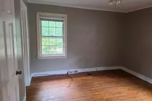 2211 Tanglewood Dr, Kinston, NC 28504 - Photo 11