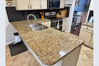 194 Bridlewood Drive, Jacksonville, NC 28540 - Photo 15