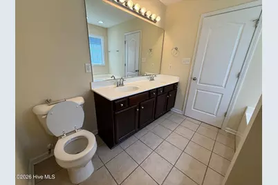 319 Hughes Lane, Jacksonville, NC 28546 - Photo 7