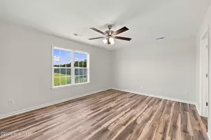 221 Cherry Blossom Dr, Richlands, NC 28574 - Photo 17