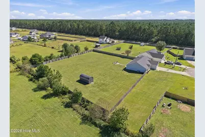 221 Cherry Blossom Drive, Richlands, NC 28574 - Photo 45