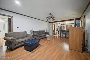 108 Hunters Trail E, Elizabeth City, NC 27909 - Photo 9