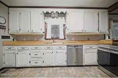 108 Hunters Trail E, Elizabeth City, NC 27909 - Photo 11