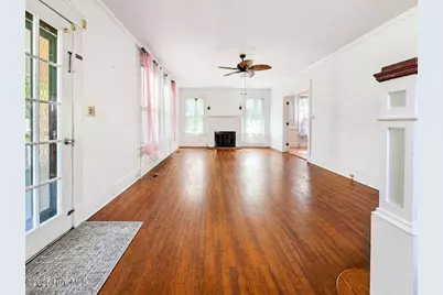 313 S Dyer Street, Elizabeth City, NC 27909 - Photo 3