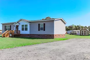 282 Sand Ridge Rd, Beulaville, NC 28518 - Photo 1