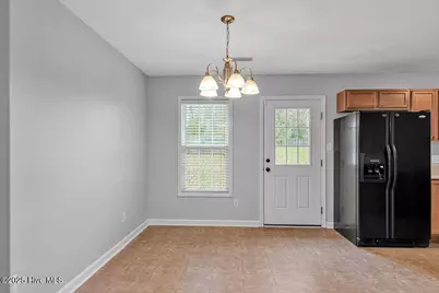 104 Elbert Way, Jacksonville, NC 28540 - Photo 7