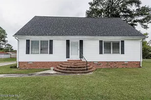 1821 Augustus Dr, Rocky Mount, NC 27801 - Photo 3