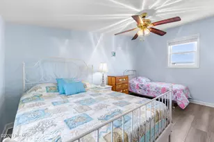 1123 S Topsail Dr, Surf City, NC 28445 - Photo 15