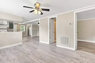 604 Calhoun St, Clinton, NC 28328 - Photo 5
