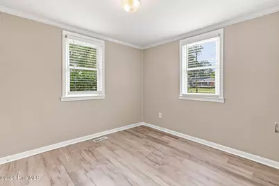 604 Calhoun Street, Clinton, NC 28328 - Photo 21