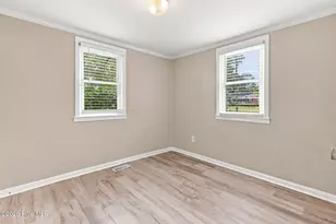 604 Calhoun St, Clinton, NC 28328 - Photo 21