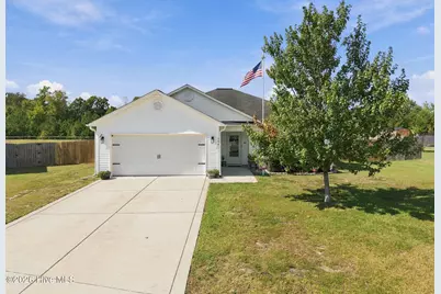 504 Spiro Court, Richlands, NC 28574 - Photo 5