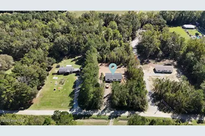 388 Mallard Roost Drive, Burgaw, NC 28425 - Photo 9