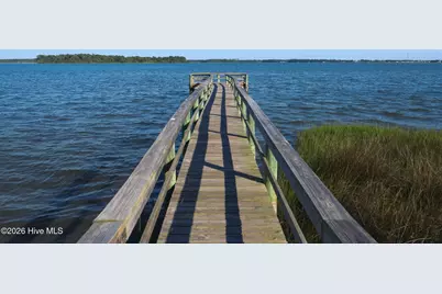 46 Pickett Way, Swansboro, NC 28584 - Photo 11