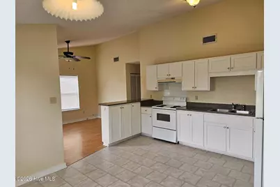 3701 Dovefield Court, New Bern, NC 28560 - Photo 5